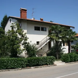 Appartamento Pineta House Vidos, Porec