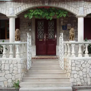 Apartmán And Deskovic