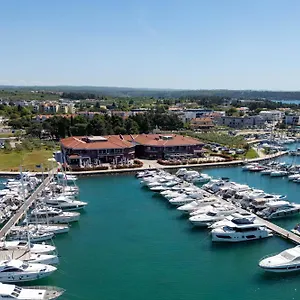 Boutique Nautica - & Wellness, Free Parking, Pet Friendly Hotel