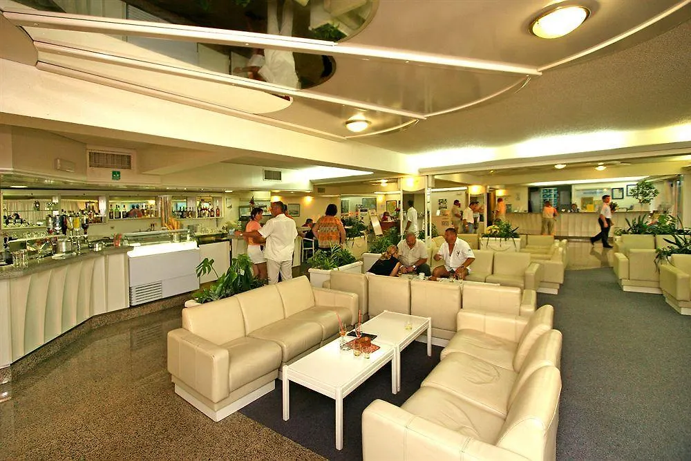 פורץ Hotel Zorna Plava Laguna 3*,