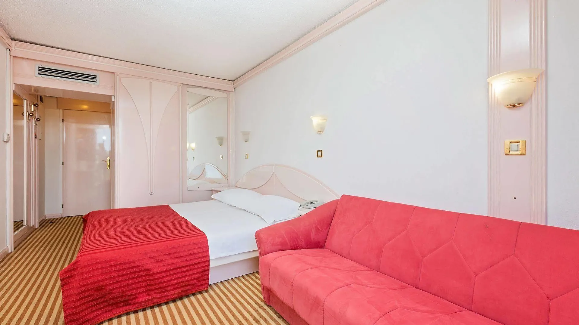 פורץ Hotel Zorna Plava Laguna 3*,