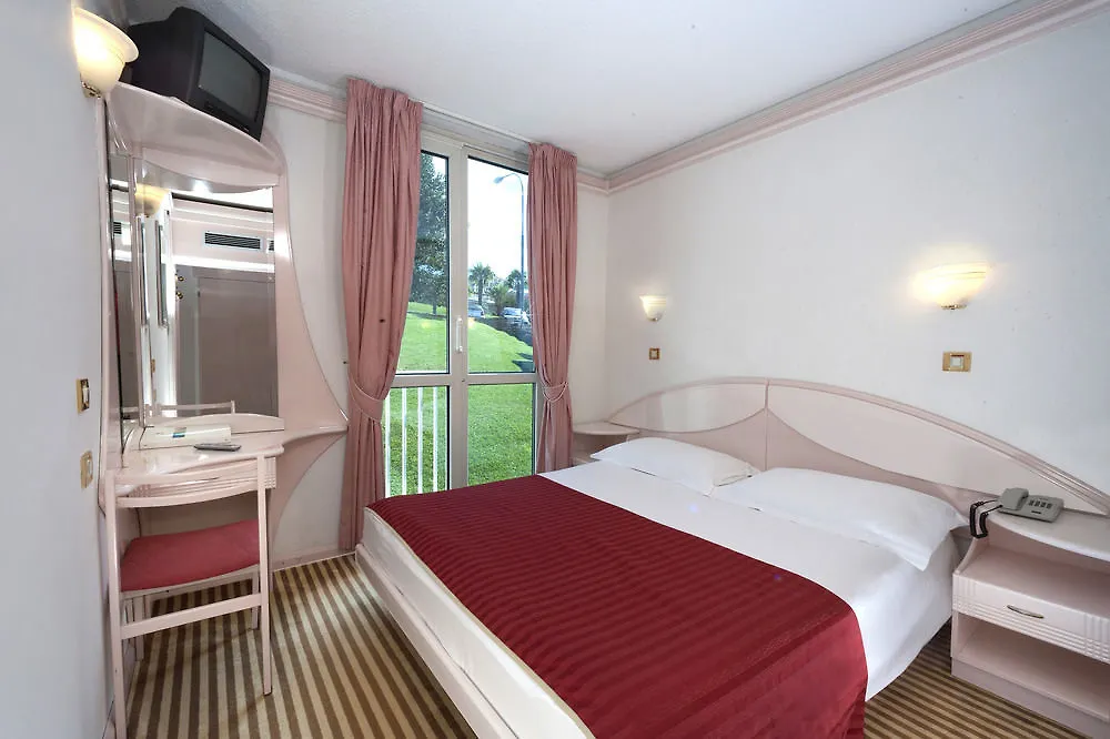 Hotel Zorna Plava Laguna Poreč Kroatien